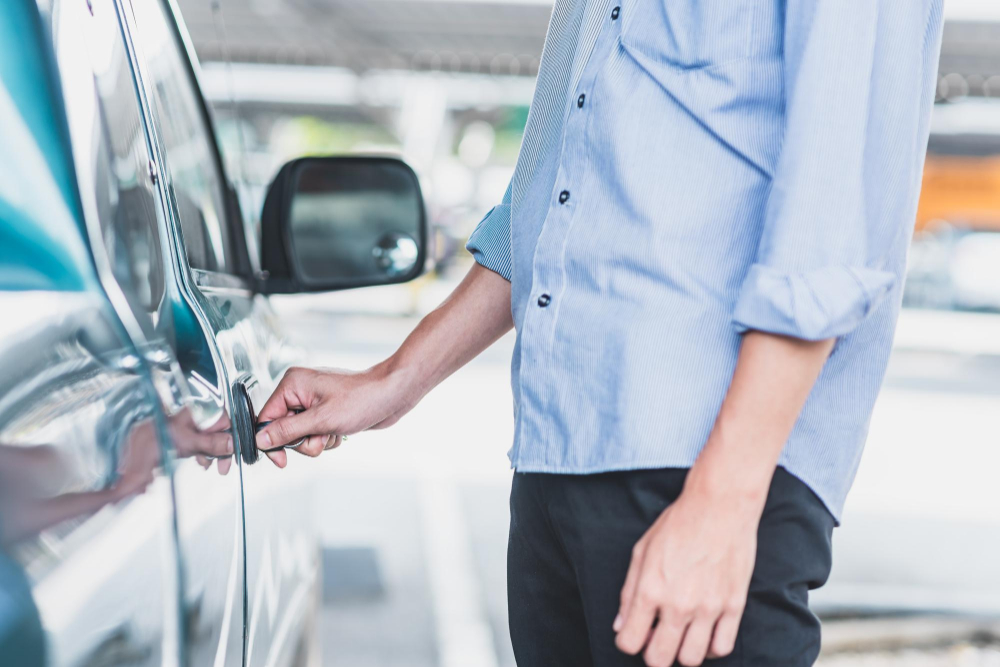 Adapté aux routes sinueuses et montagneuses de la Réunion